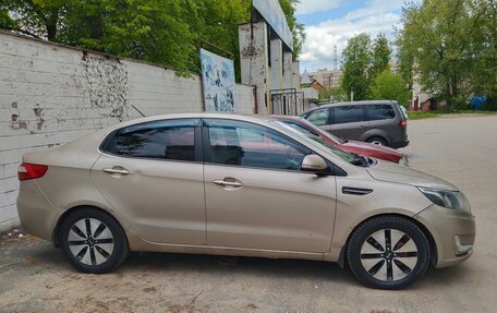 KIA Rio III рестайлинг, 2013 год, 780 000 рублей, 4 фотография