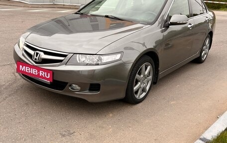 Honda Accord VII рестайлинг, 2007 год, 1 100 000 рублей, 2 фотография