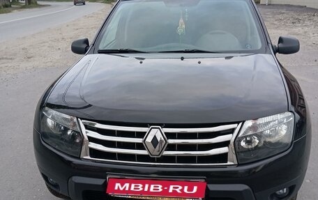 Renault Duster I рестайлинг, 2014 год, 2 100 000 рублей, 1 фотография