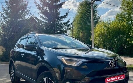 Toyota RAV4, 2016 год, 2 400 000 рублей, 1 фотография