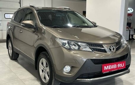 Toyota RAV4, 2015 год, 2 449 900 рублей, 1 фотография