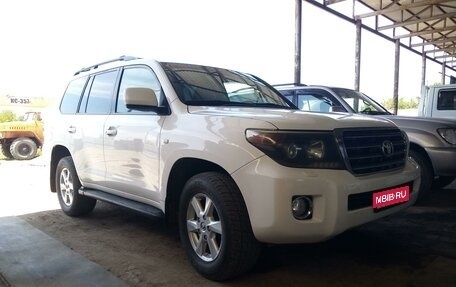 Toyota Land Cruiser 200, 2010 год, 2 650 000 рублей, 1 фотография