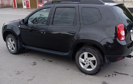 Renault Duster I рестайлинг, 2014 год, 2 100 000 рублей, 2 фотография