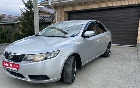 KIA Cerato III, 2011 год, 797 000 рублей, 2 фотография