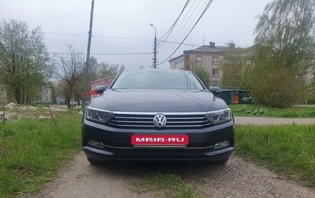 Volkswagen Passat B8 рестайлинг, 2018 год, 2 000 000 рублей, 7 фотография