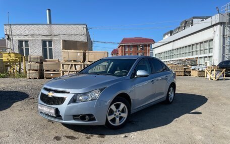 Chevrolet Cruze II, 2009 год, 780 000 рублей, 1 фотография