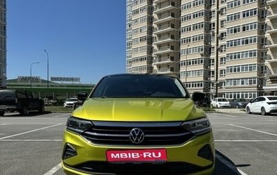 Volkswagen Polo VI (EU Market), 2022 год, 1 975 000 рублей, 1 фотография