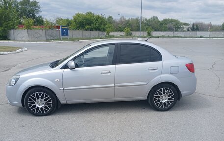 KIA Rio II, 2010 год, 1 фотография