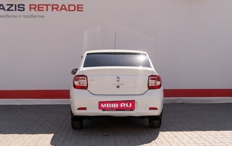 Renault Logan II, 2015 год, 859 000 рублей, 6 фотография