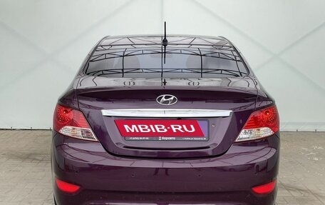 Hyundai Solaris II рестайлинг, 2011 год, 6 фотография