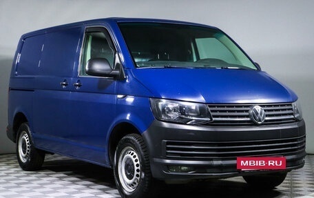 Volkswagen Transporter T6 рестайлинг, 2015 год, 2 140 000 рублей, 3 фотография