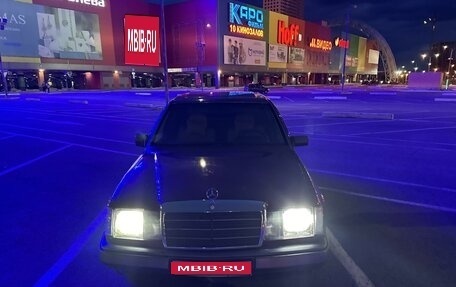 Если хочется легенду: покупаем 25-летний Mercedes-Benz W124