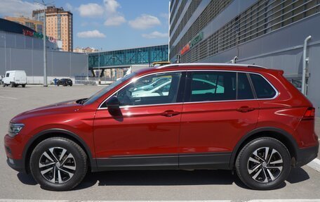 Volkswagen Tiguan II, 2019 год, 2 050 000 рублей, 3 фотография