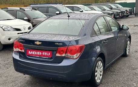 Chevrolet Cruze II, 2011 год, 820 000 рублей, 4 фотография