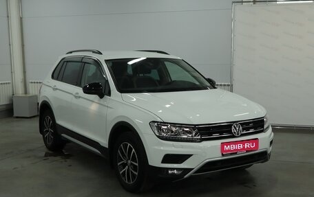 Volkswagen Tiguan II, 2019 год, 2 450 000 рублей, 1 фотография