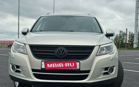 Volkswagen Tiguan I, 2011 год, 1 300 000 рублей, 3 фотография