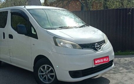 Nissan NV200, 2016 год, 1 599 000 рублей, 1 фотография