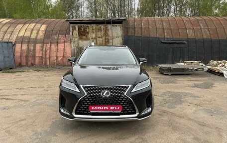 Lexus RX IV рестайлинг, 2021 год, 6 800 000 рублей, 1 фотография