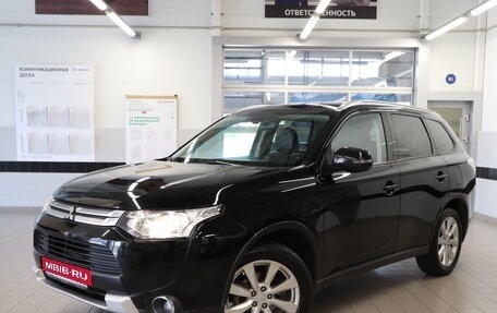 Mitsubishi Outlander III рестайлинг 3, 2014 год, 1 750 000 рублей, 1 фотография