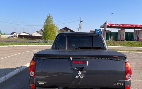 Mitsubishi L200 IV рестайлинг, 2013 год, 1 650 000 рублей, 3 фотография