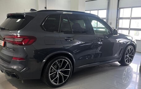 BMW X5, 2021 год, 3 фотография