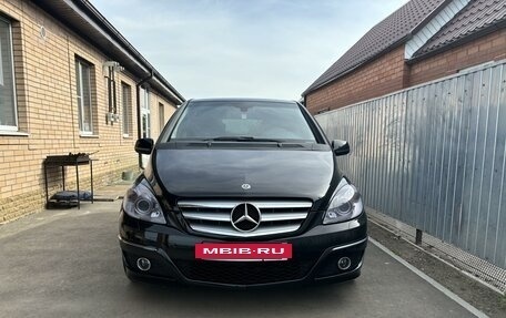 Mercedes-Benz B-Класс, 2010 год, 890 000 рублей, 2 фотография