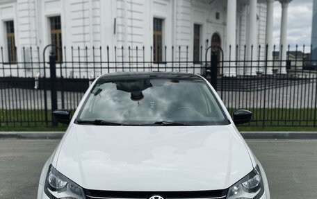 Volkswagen Polo VI (EU Market), 2017 год, 1 429 000 рублей, 4 фотография