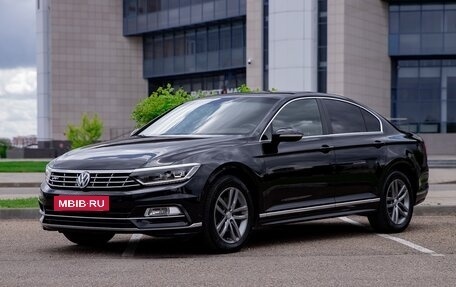 Volkswagen Passat B8 рестайлинг, 2018 год, 2 450 000 рублей, 3 фотография