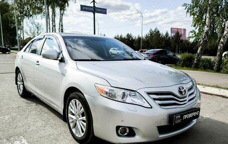 Toyota Camry, 2011 год, 1 380 000 рублей, 3 фотография