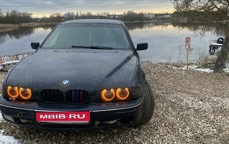 BMW 5 серия, 1999 год, 270 000 рублей, 2 фотография