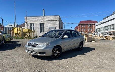 Toyota Corolla, 2004 год, 545 000 рублей, 1 фотография