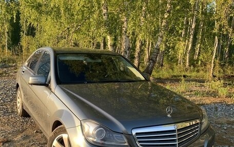 Mercedes-Benz C-Класс, 2011 год, 1 630 000 рублей, 2 фотография