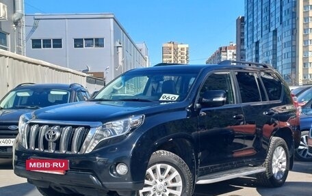 Toyota Land Cruiser Prado 150 рестайлинг 2, 2017 год, 3 743 000 рублей, 3 фотография