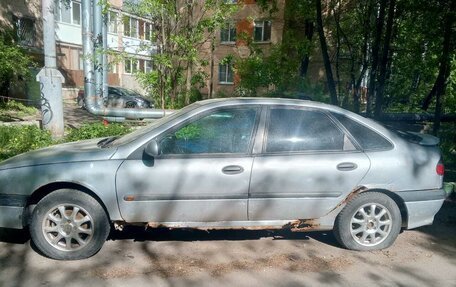 Renault Laguna II, 1995 год, 40 000 рублей, 1 фотография