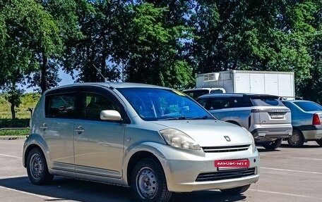 Toyota Passo III, 2004 год, 440 000 рублей, 2 фотография