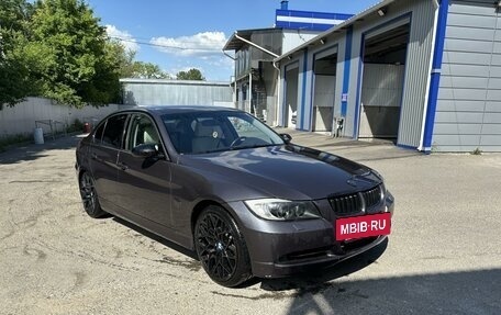 BMW 3 серия, 2007 год, 1 350 000 рублей, 3 фотография