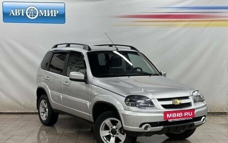 Chevrolet Niva I рестайлинг, 2019 год, 915 000 рублей, 3 фотография