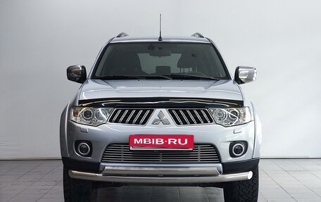 Mitsubishi Pajero Sport II рестайлинг, 2011 год, 2 050 000 рублей, 2 фотография