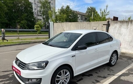 Volkswagen Polo VI (EU Market), 2017 год, 1 385 000 рублей, 1 фотография