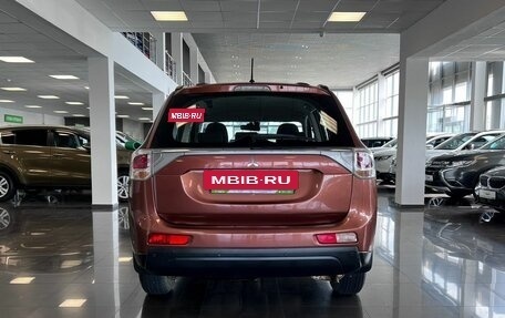 Mitsubishi Outlander III рестайлинг 3, 2012 год, 1 895 000 рублей, 4 фотография