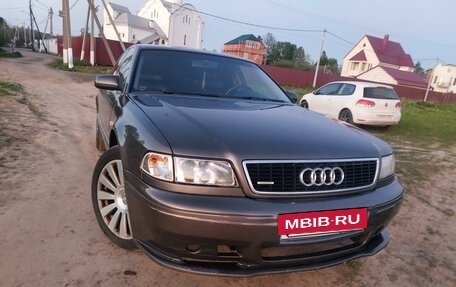 Audi A8, 1994 год, 1 000 000 рублей, 2 фотография