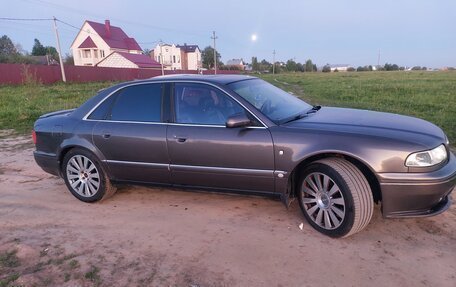 Audi A8, 1994 год, 1 000 000 рублей, 4 фотография