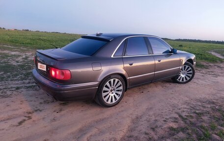 Audi A8, 1994 год, 1 000 000 рублей, 10 фотография