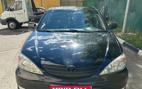 Toyota Camry V40, 2003 год, 780 000 рублей, 1 фотография