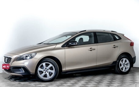 Volvo V40 Cross Country I, 2015 год, 1 798 000 рублей, 1 фотография