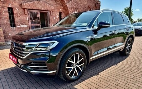 Volkswagen Touareg III, 2020 год, 5 999 000 рублей, 1 фотография