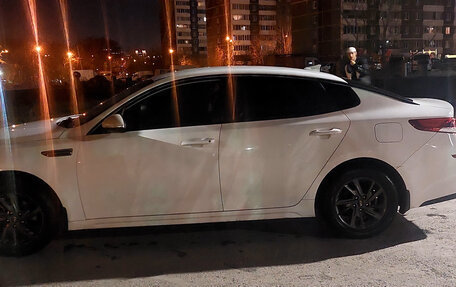 KIA Optima IV, 2019 год, 1 500 000 рублей, 2 фотография