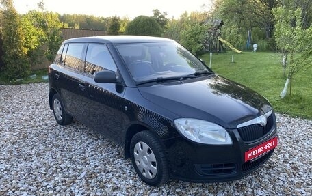 Skoda Fabia II, 2008 год, 395 000 рублей, 2 фотография