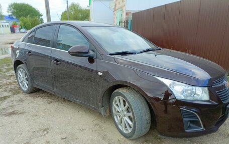 Chevrolet Cruze II, 2013 год, 820 000 рублей, 1 фотография