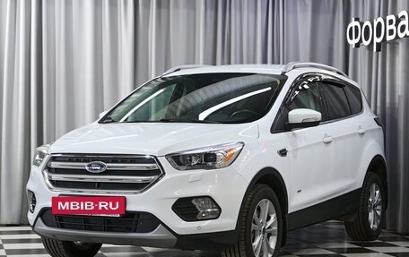 Ford Kuga III, 2017 год, 1 930 990 рублей, 2 фотография